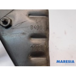 Lancia - Y(Psilon) - Bonnet Hinge