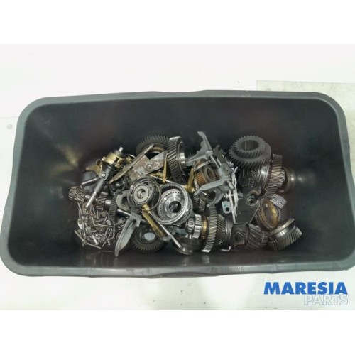 Renault - Trafic - Gearbox