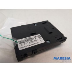 Renault - Megane - Card reader (lock)