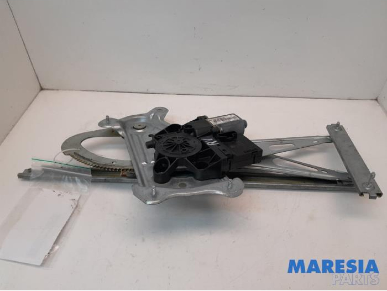 Renault - Megane - Window mechanism 4-door, front right