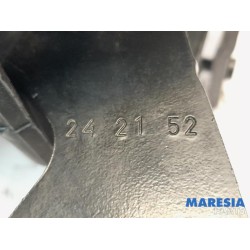 Peugeot - Expert - Sliding door roller, right