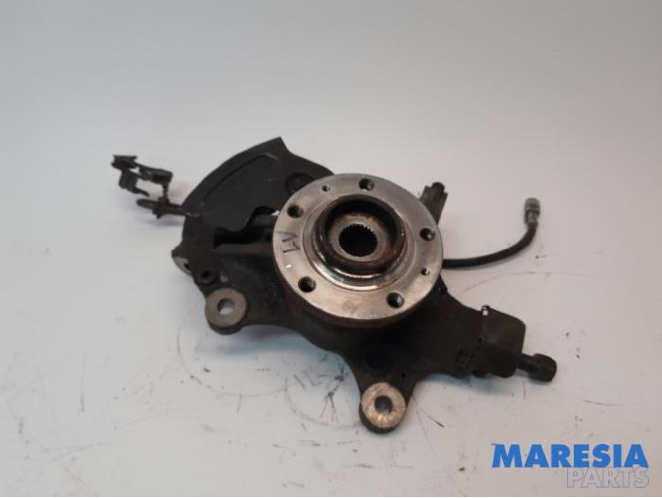 Peugeot - Expert - Achsschenkel links vorne