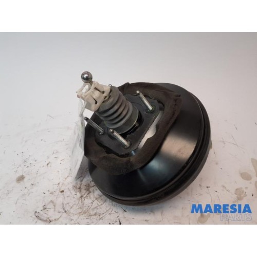 Citroen - DS3 - Brake servo