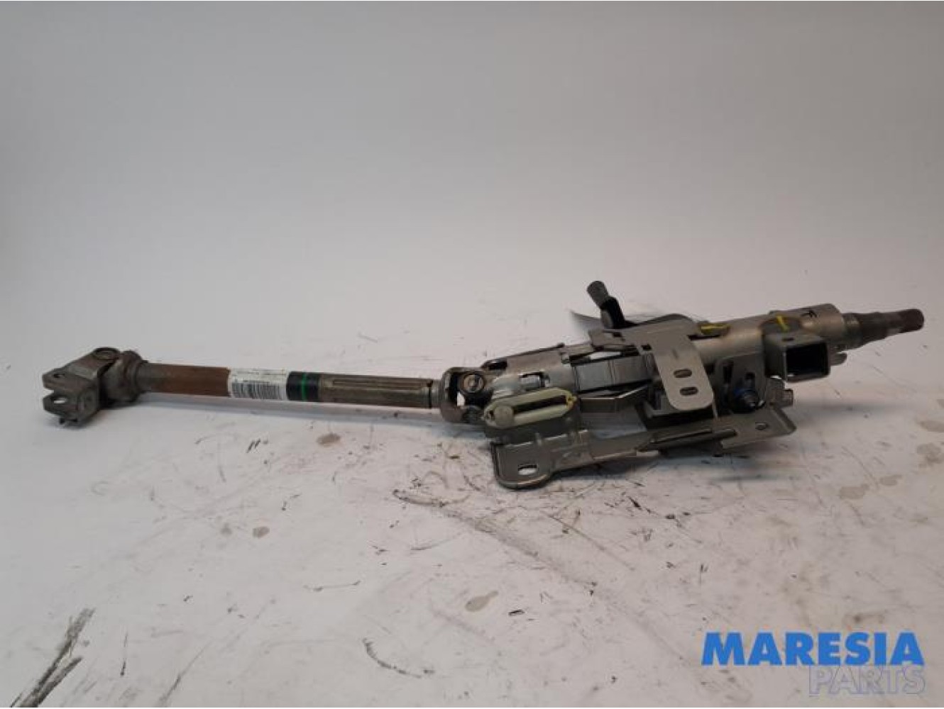 Citroen - DS3 - Steering column housing