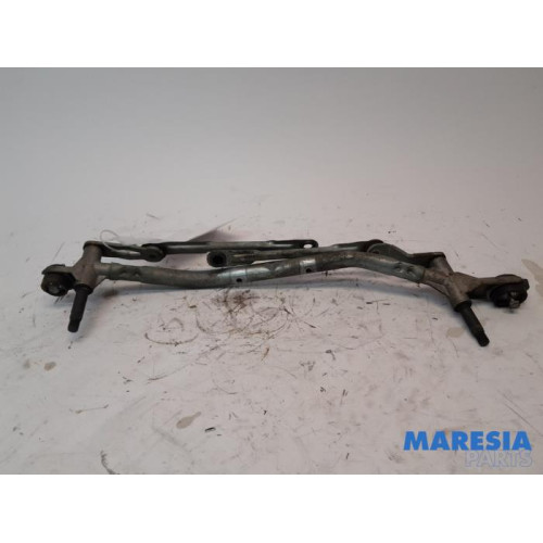 Citroen - DS3 - Wiper mechanism