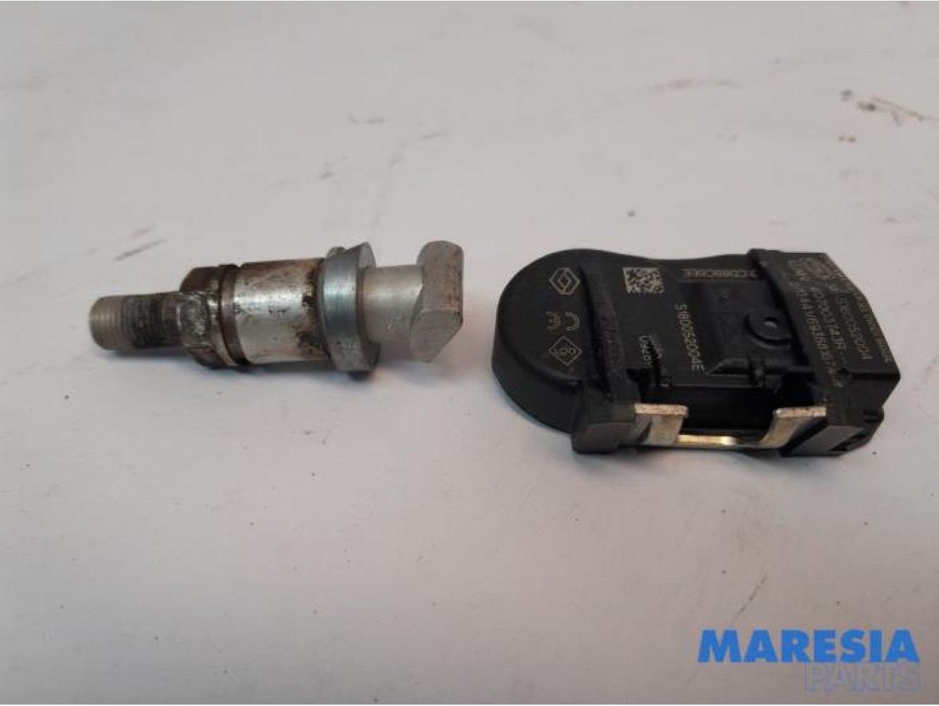 Renault - Scenic - Tyre pressure sensor