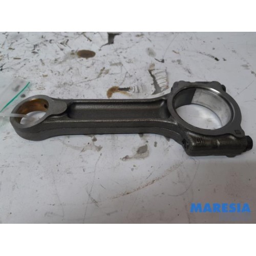 Renault - Kangoo - Connecting rod