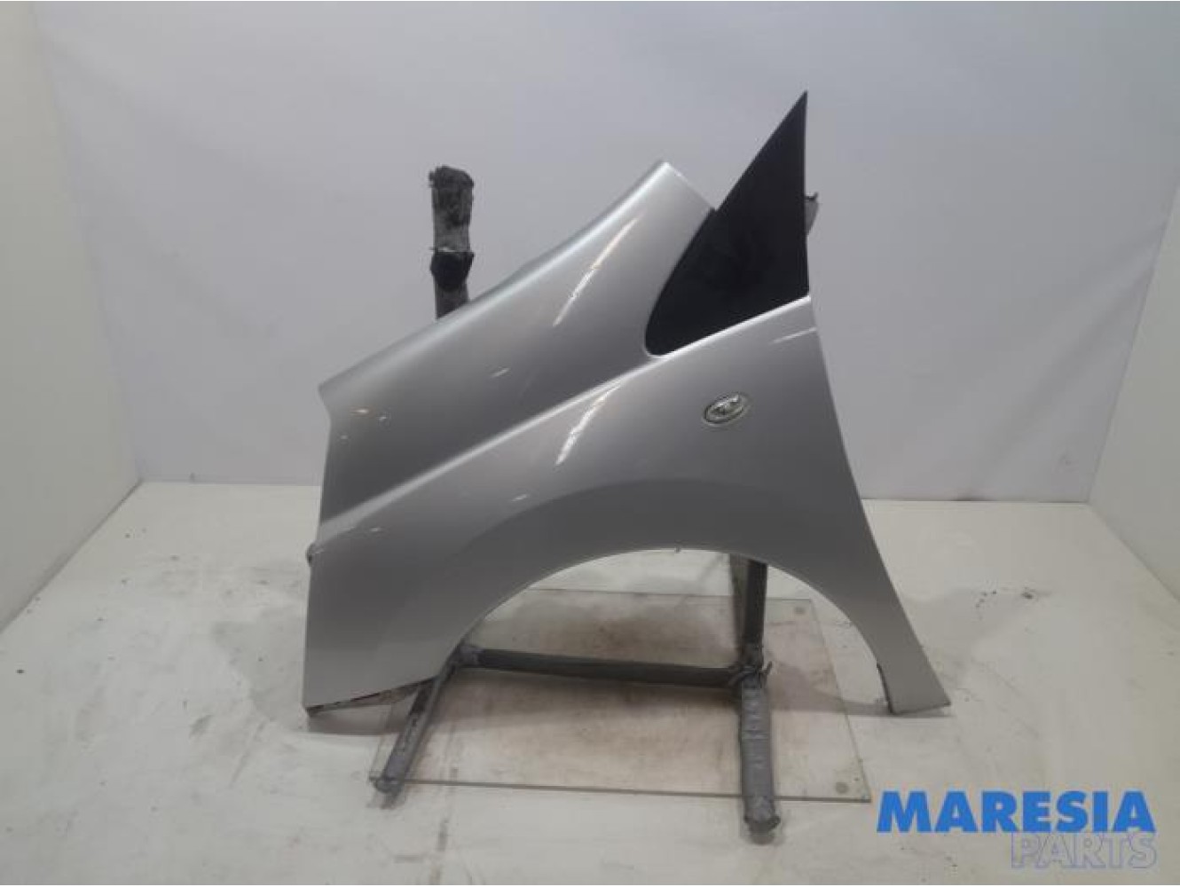 Peugeot - Expert - Front wing, left