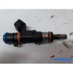 Renault - Captur - Injector (petrol injection)