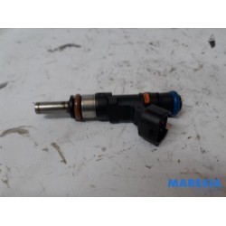 Renault - Captur - Injector (petrol injection)