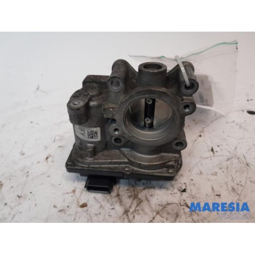Renault - Captur - Throttle body