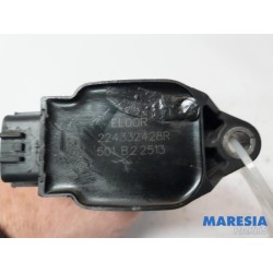 Renault - Captur - Pen ignition coil