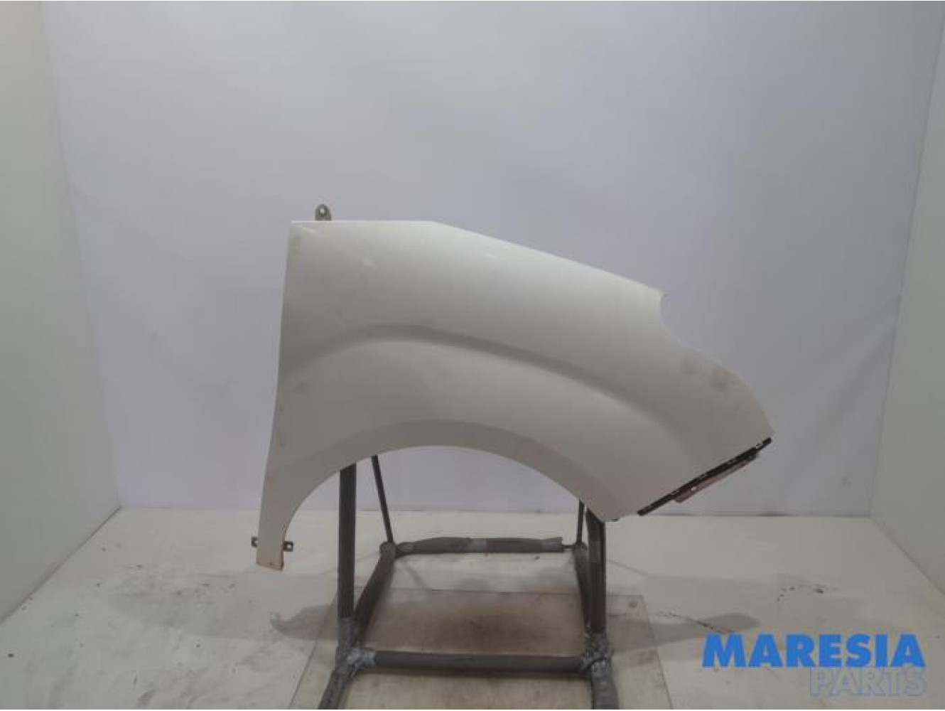 Opel - Combo - Front wing, right