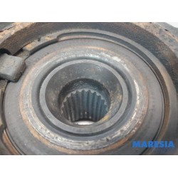 Peugeot - 208 - Knuckle, front right