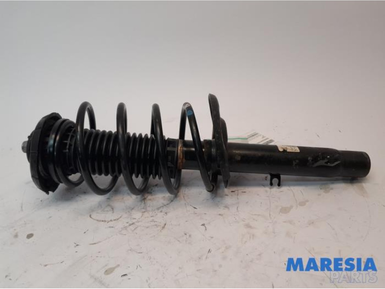 Peugeot - 208 - Front shock absorber rod, right