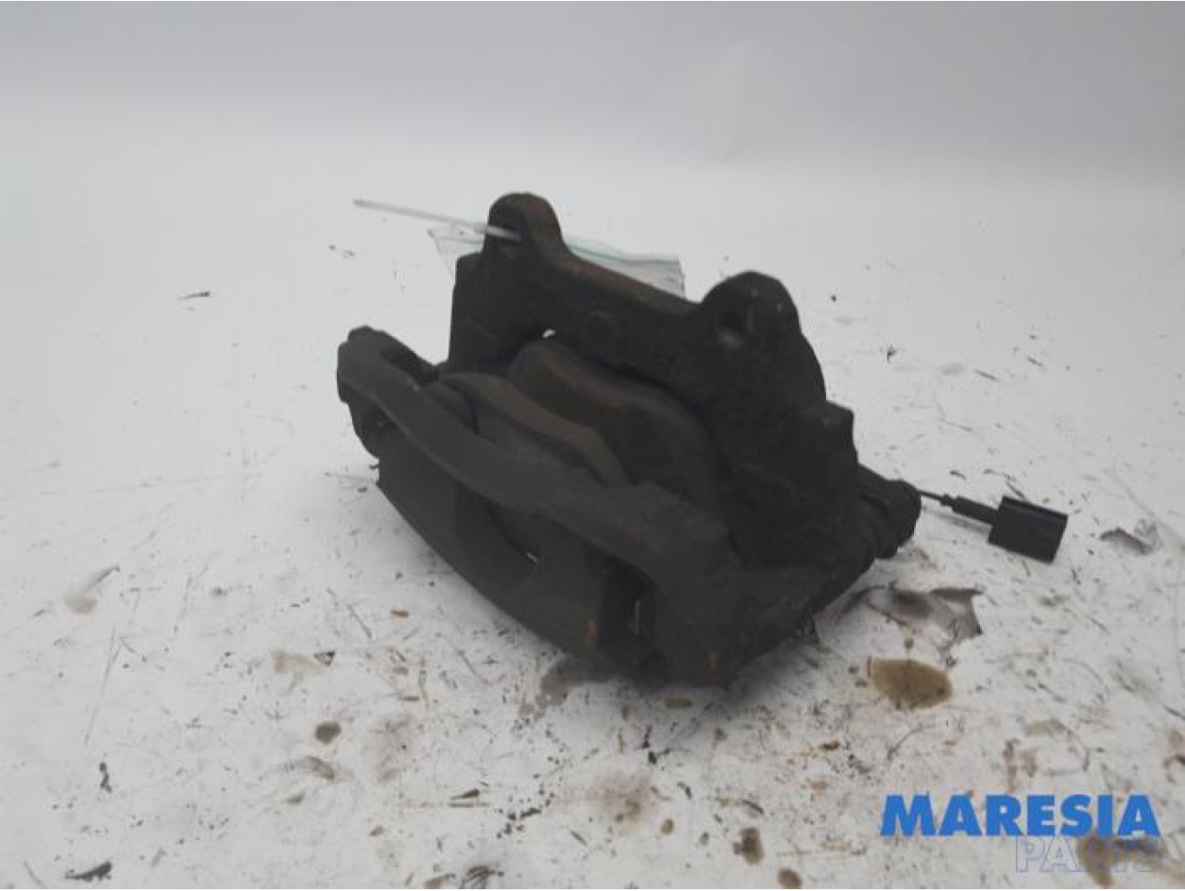 Fiat - Punto - Front brake calliper, left