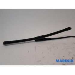 Fiat - Punto - Front wiper arm