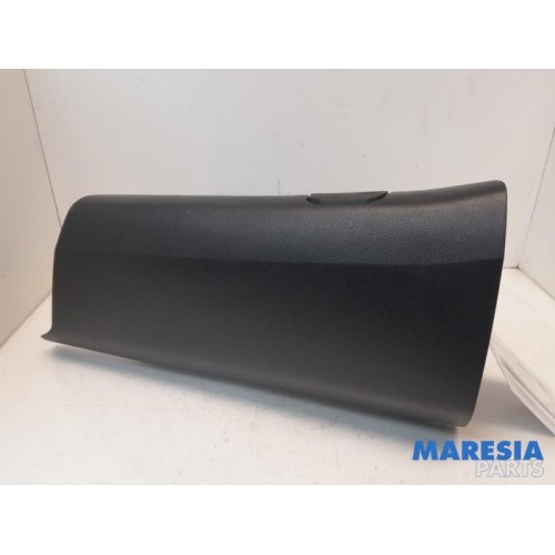 Peugeot - Expert - Glovebox