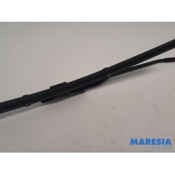 Peugeot - Expert - Front wiper arm