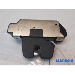 Citroen - DS3 - Tailgate lock mechanism