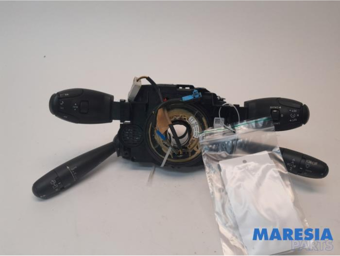 Citroen - DS3 - Steering column stalk