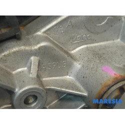 Citroen - DS3 - Front wiper motor