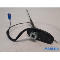 Peugeot - 208 - Antenne