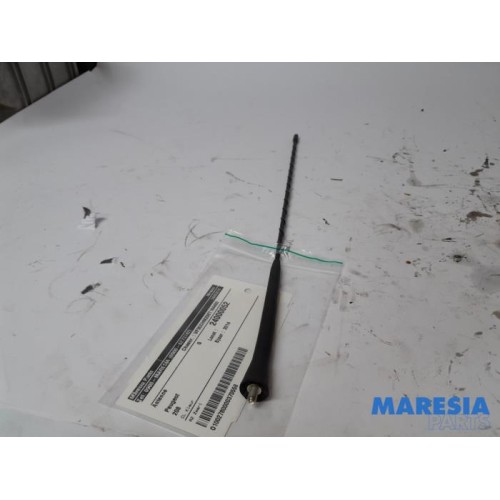 Peugeot - 208 - Antenne