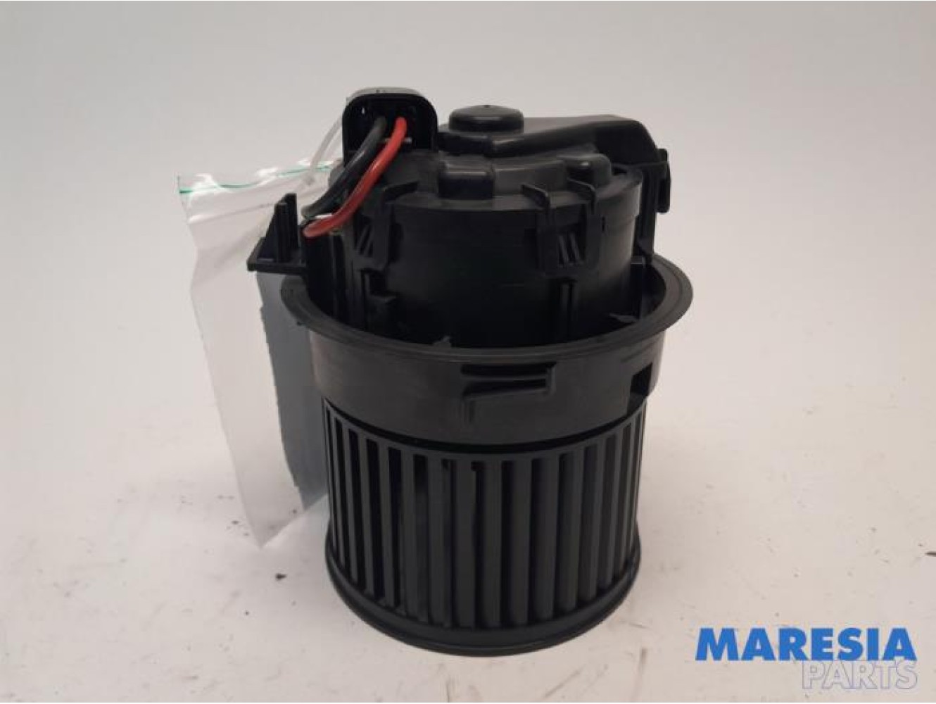 Peugeot - 208 - Heating and ventilation fan motor