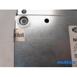 Peugeot - 208 - Radio