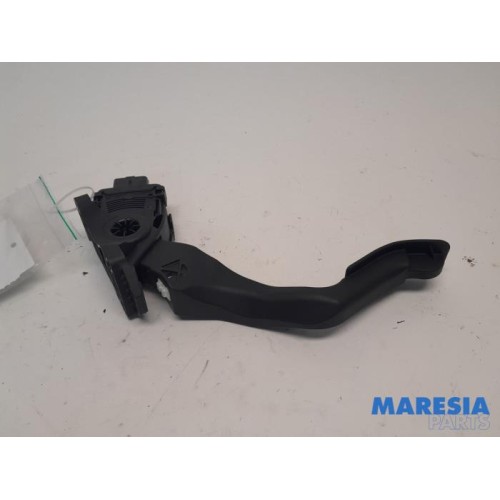 Peugeot - 208 - Gaspedaalpositie Sensor