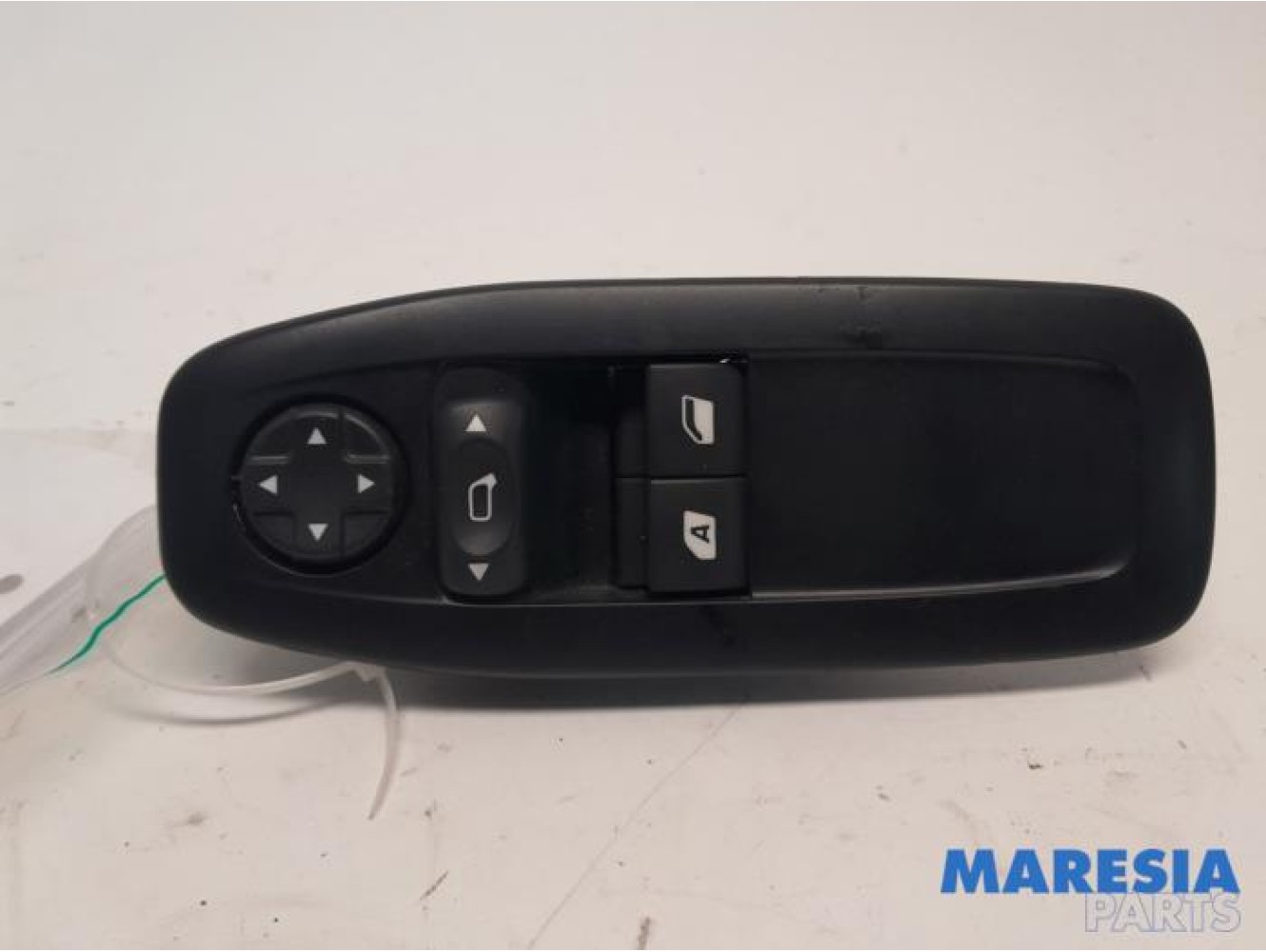Peugeot - 208 - Multi-functional window switch