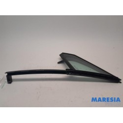Peugeot - 208 - Dreieckfenster links vorne