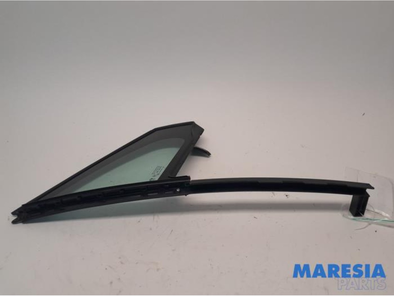 Peugeot - 208 - Dreieckfenster rechts vorne