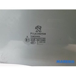 Peugeot - 208 - Türscheibe 4-türig links hinten