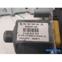Peugeot - 208 - Window mechanism 4-door, front right