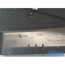 Peugeot - 208 - Dashboard vent