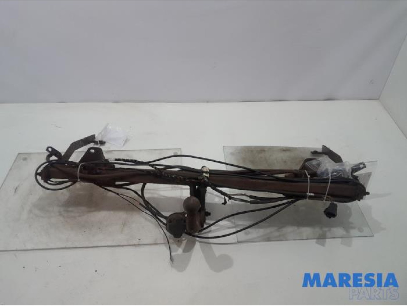Opel - Combo - Towbar