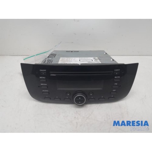Fiat - Punto - Radio CD player