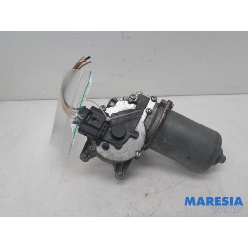 Fiat - Punto - Front wiper motor
