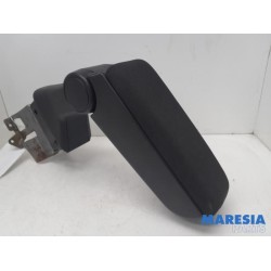 Fiat - Punto - Armrest