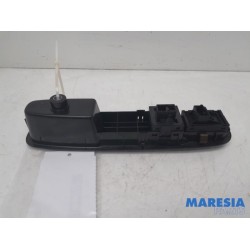 Fiat - Punto - Multi-functional window switch