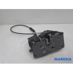 Fiat - Punto - Rear door mechanism 4-door, right