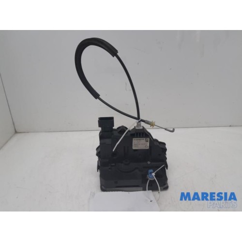 Fiat - Punto - Front door lock mechanism 4-door, right