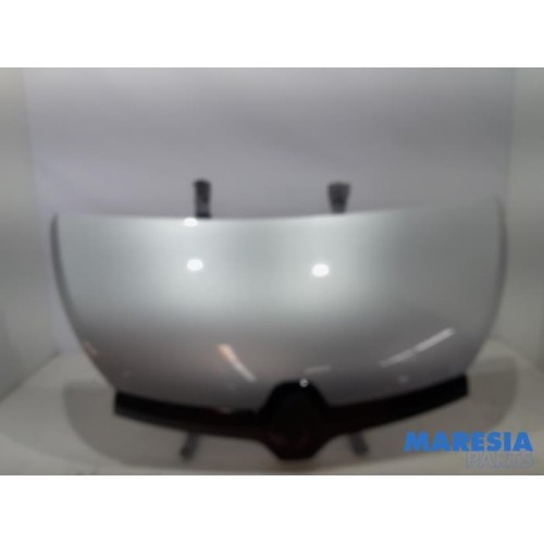 Renault - Trafic - Capot