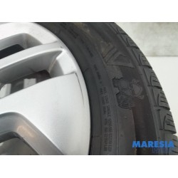 Renault - Trafic - Sportvelgenset + banden