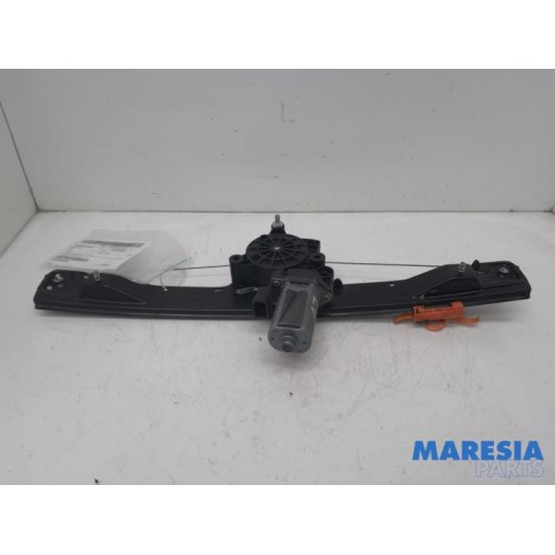 Fiat - Punto - Window mechanism 4-door, front left