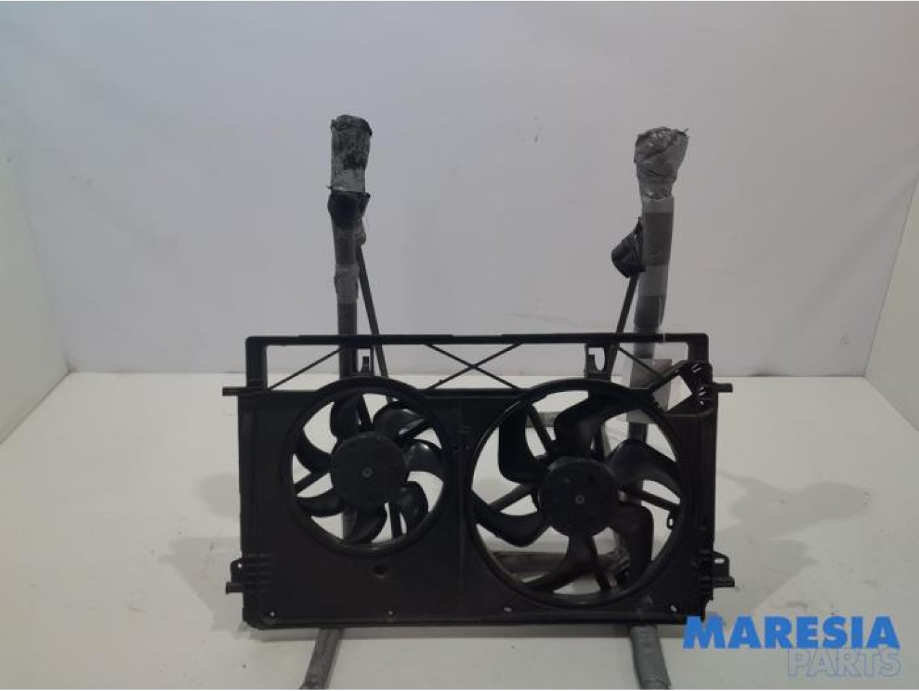 Renault - Trafic - Fan motor