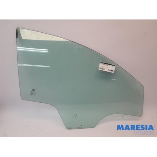Lancia - Y(Psilon) - Door window 4-door, front right