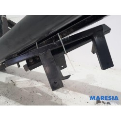 Renault - Trafic - Sidebar